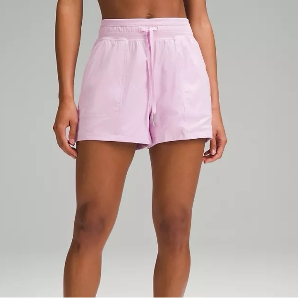 Lululemon Dance Studio High-Rise Short 3.5” in Vitapink